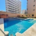 Nuevo Y Luminoso Estudio De Playa Con Piscina
