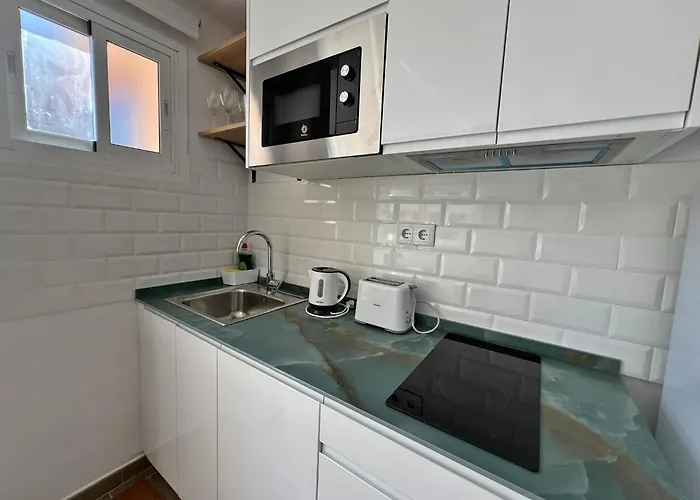 Nuevo Y Luminoso Estudio De Playa Con Piscina * Fuengirola