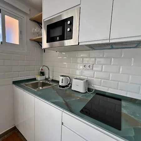 Nuevo Y Luminoso Estudio De Playa Con Piscina * Fuengirola